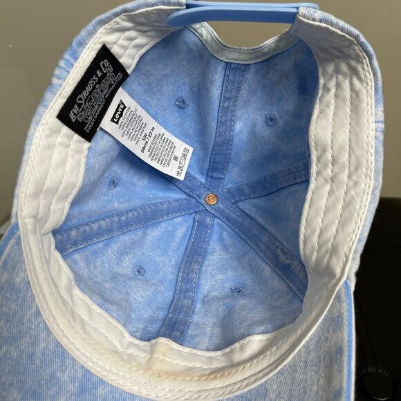 LEVI's blue denim washed snapback dad hat with logo patch on front - Picture 4 of 6